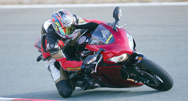 085TM_Hon_CBR1000RR