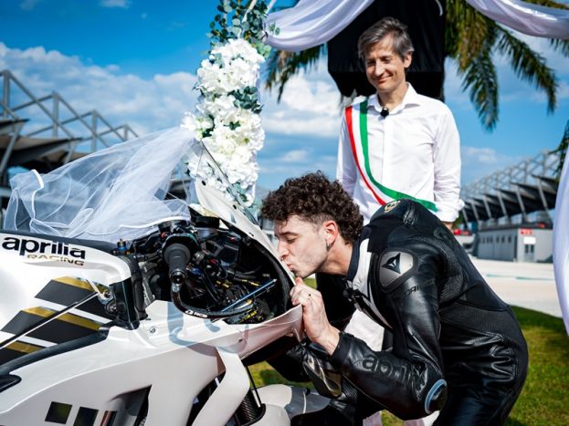 MotoGP: Bezzecchi produžio vjernost s Aprilijom